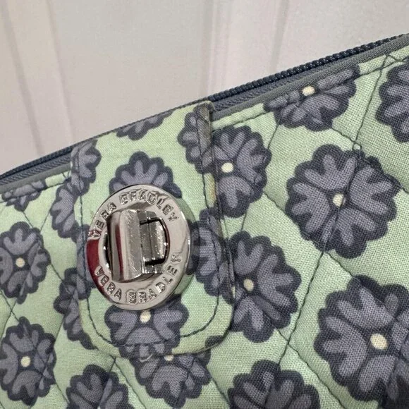 VERA BRADLEY ‎ Turnlock Wallet Clutch NOMADIC BLOSSOMS #14442-586 Turn Lock - Picture 10 of 11